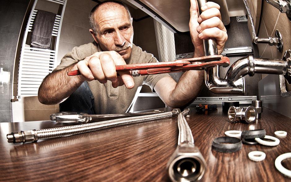 artisan plombier pas cher Saint-Sauveur-sur-École